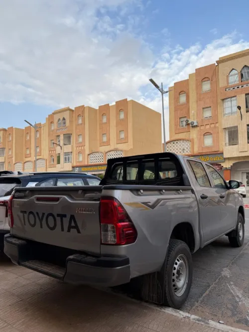 Toyota HILUX 4X4 2025 الإصدار الجنوبي (صافي)