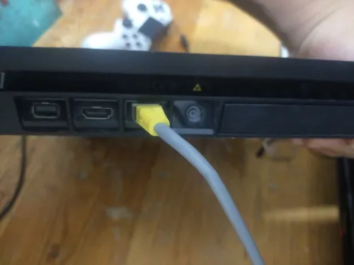 Ps4 slim