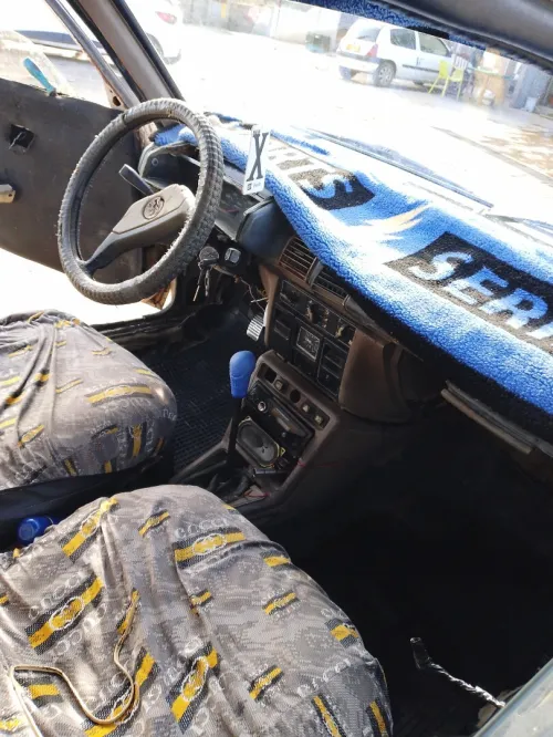 Peugeot 305 1984 