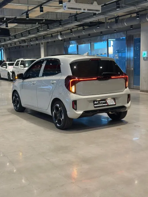 Kia morning 2024 signature