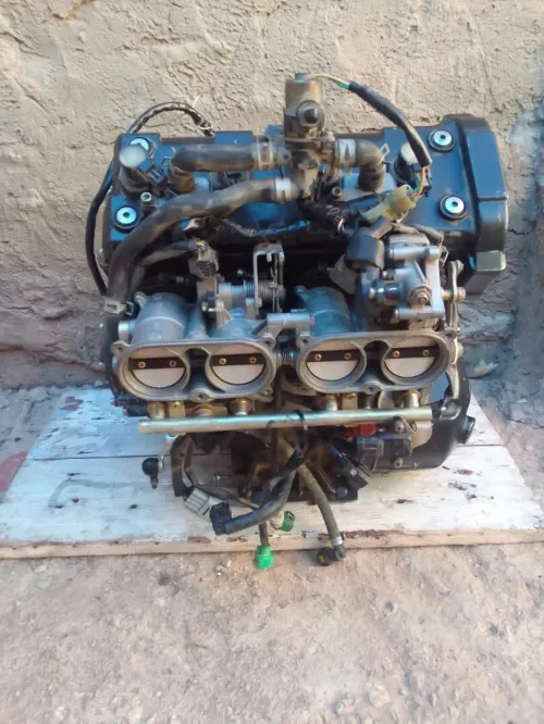 Moteur R1 2004