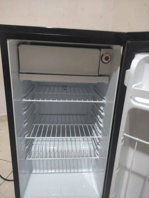 Frigidaire 90 litres