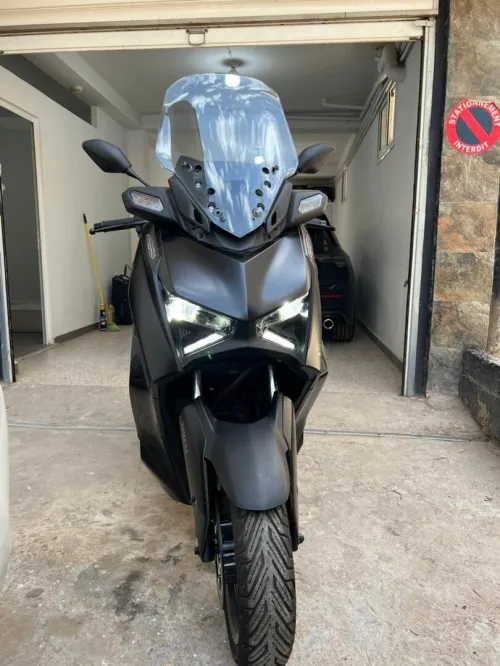 Yamaha Xmax tech max 2025