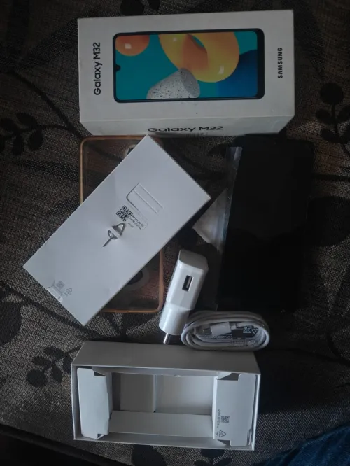 Samsung M32