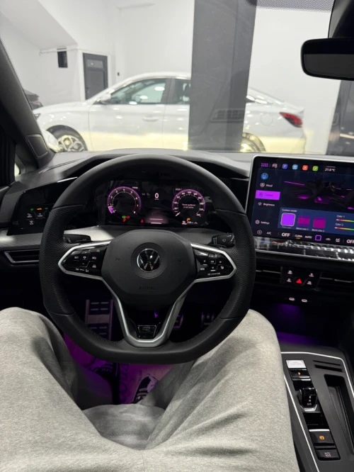 Volkswagen Golf 8,5 2025 R Line