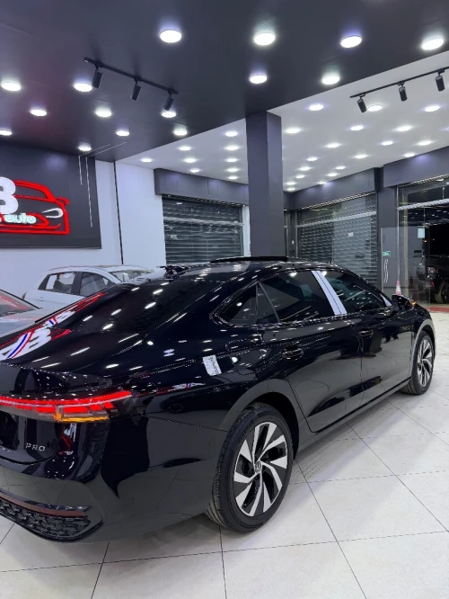 Volkswagen Passat 2025 