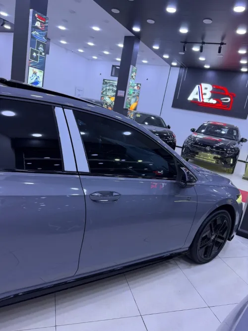 Volkswagen Golf 8 2025 R-Line