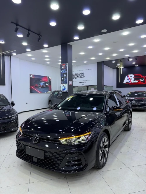 Volkswagen Passat 2025 
