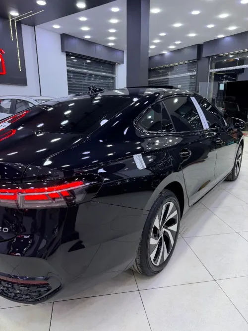 Volkswagen Passat 2025 