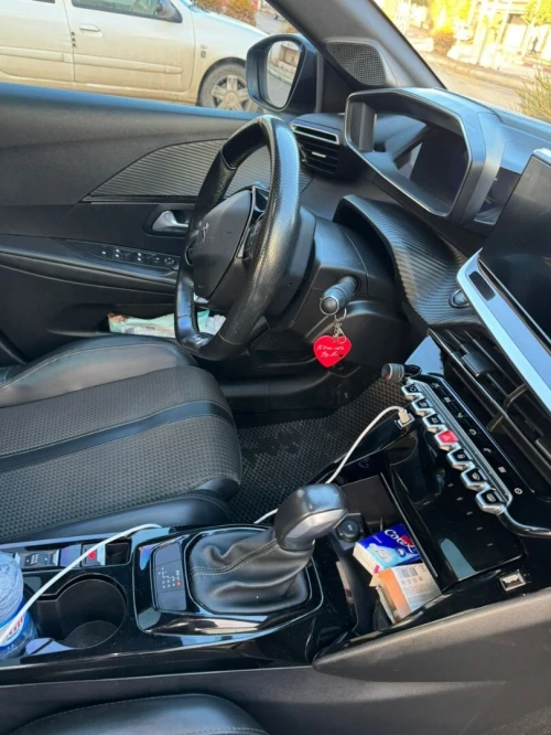 Peugeot 208 2021 GT Line