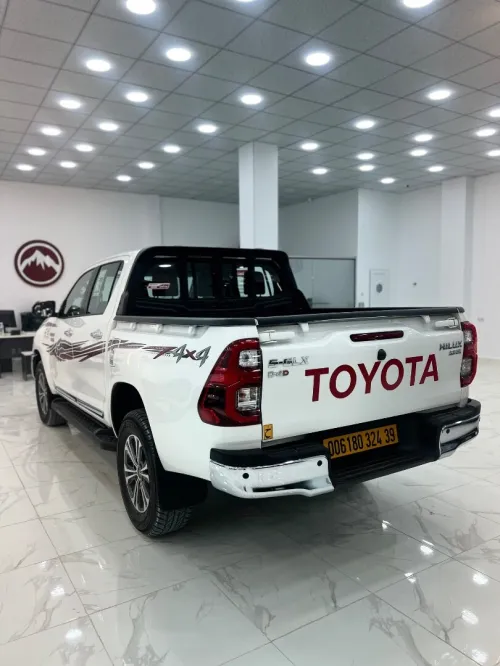 Toyota Hilux 2024 مواصفات سعودية