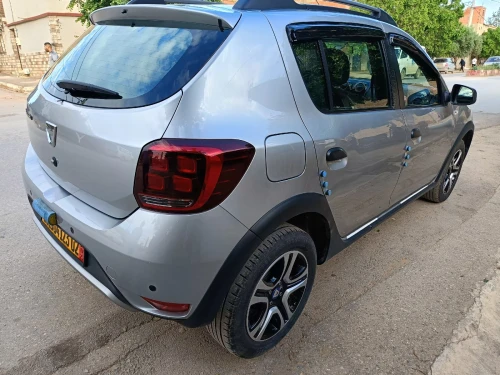 Dacia Sandero 2023 Stepway Expression plus