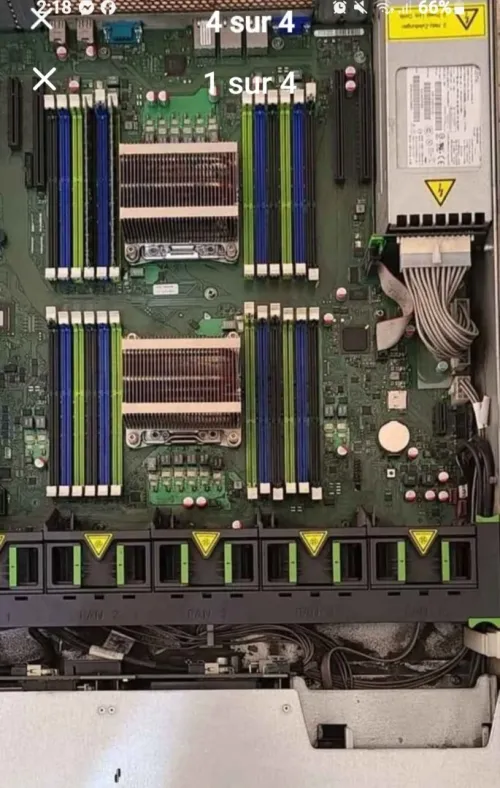 2 Serveur xeon e5 fugutsi rx300 s8 marche San disque dur prix 7milon les deux oran livraison disponi