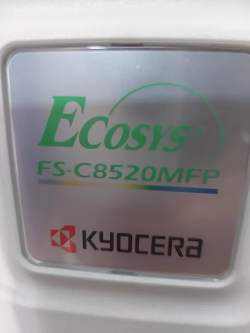 Photocopieuse kyocera fs c8520mfp couleur noir et blanc tre bon eta marche bien