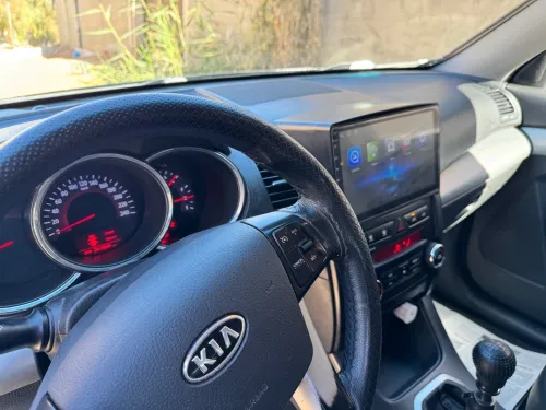 Kia Sorento 2010 2 box