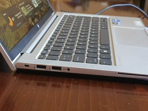 Hp elitebook 830 G8