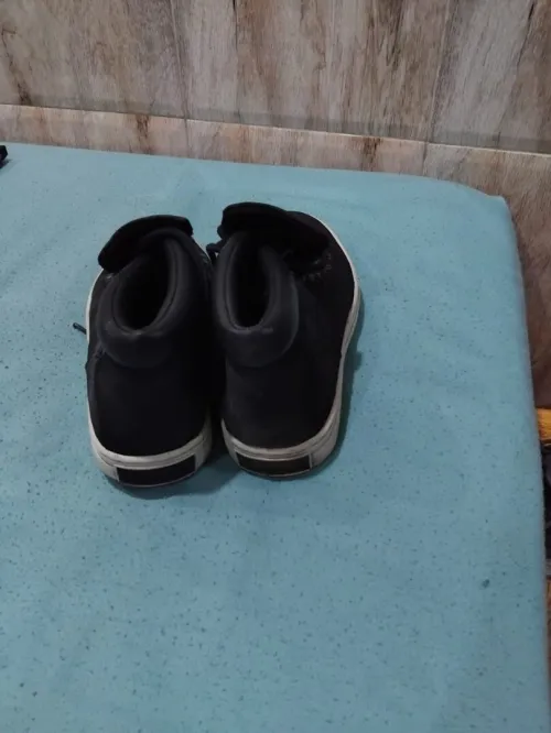 lot de chaussure - basquette et bout