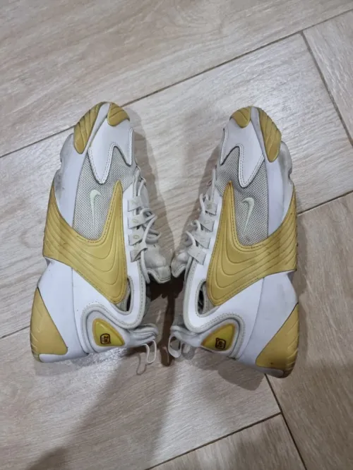 lot de chaussure - basquette et bout
