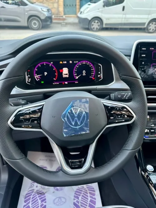Volkswagen T-Roc 2025 R- Line Edition 