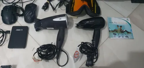 Smartphone AirPods powerbank montre casque camera smart watch parfum Baffe JBL Joystick sourisgamer