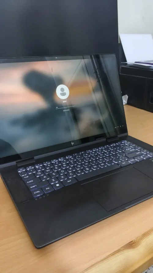 Laptop HP Envy x360 2-in-1 (Ryzen 7 7730U / 16GB RAM / 512GB SSD)
