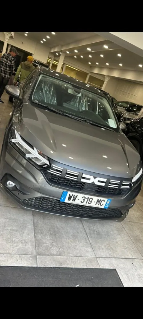 Dacia Logan 2025 Extrême