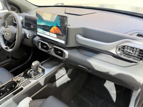 Geely Coolray 2026 Cow-boy