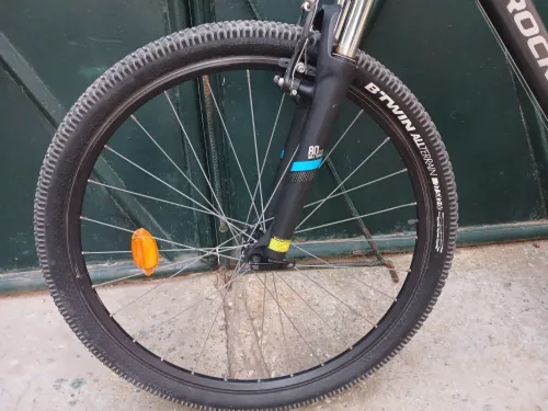 Velo Rockrider ST 100 L Neuf jdid