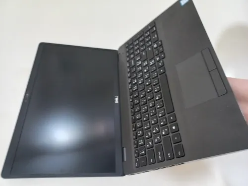 DELL LATITUDE 5500 i5-8350U 8GB 256 SSD NVME ECRAN 15"FHD