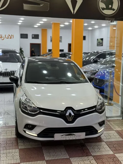 Renault Clio 4 2019 Limited 2