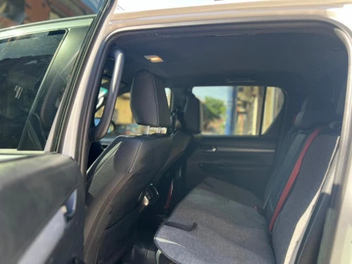 Toyota Hilux GR Sport 2024 GR 2.8L 204 cv 4x4