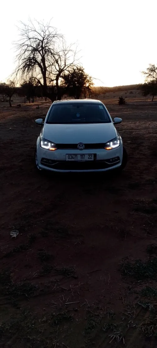 Volkswagen Polo 2017 Bleumotion