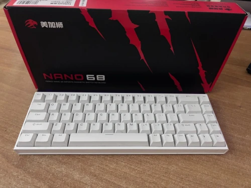 CLAVIER NANO 68 NEUF