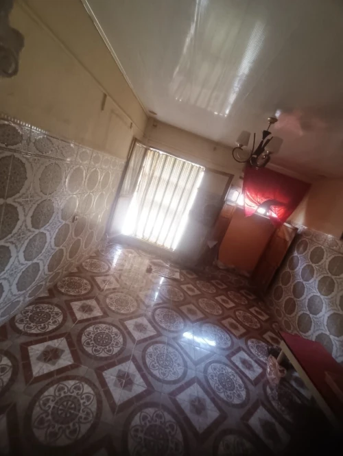 Cherche achat Appartement F2 Oran Es senia