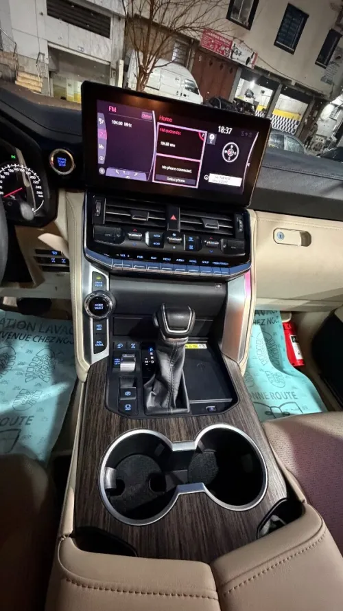 Toyota Land Cruiser  2025 VXR