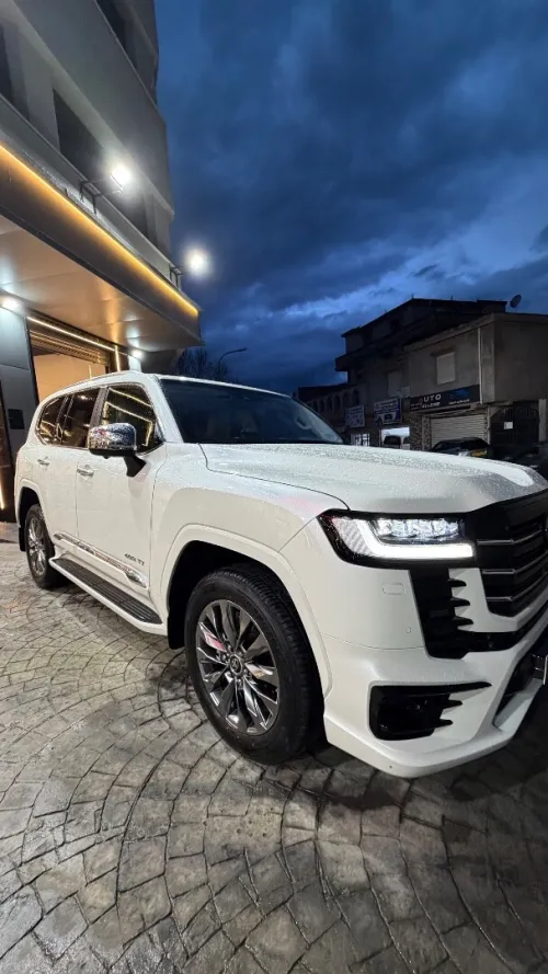 Toyota Land Cruiser  2025 VXR