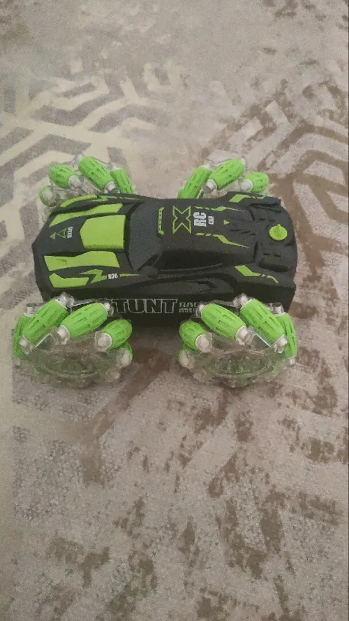 Rc cars Voiture électrique télécommandé pour enfants avec lumières
