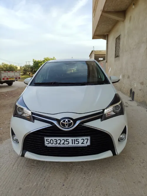 Toyota جديدة 2015 