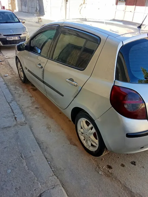 Renault Clio 3 2008 Exception