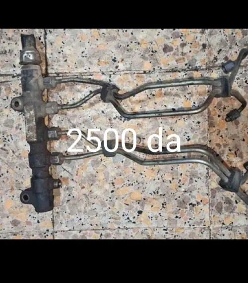Kayen pieces 1.6 hdi 90 double arbre a cam très propre  4 injecteur 27000 da Pompe hp 23000 da