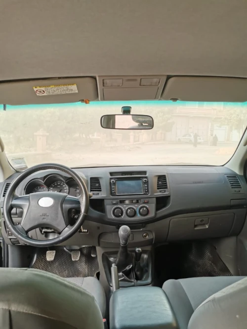 Toyota Hilux 2015 LEGEND SC 4x4