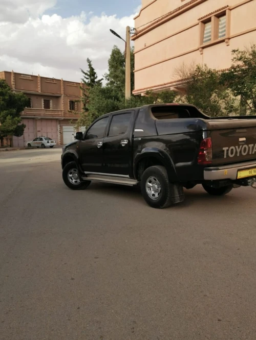 Toyota Hilux 2015 LEGEND SC 4x4