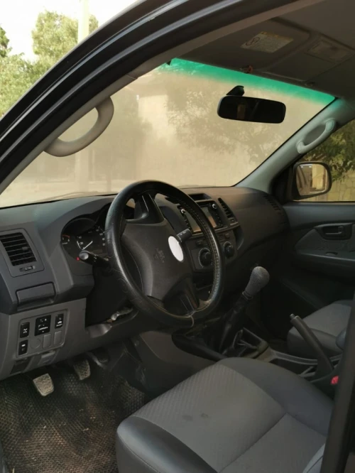 Toyota Hilux 2015 LEGEND SC 4x4