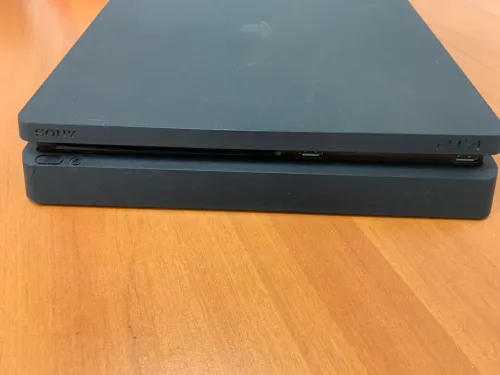 PS4