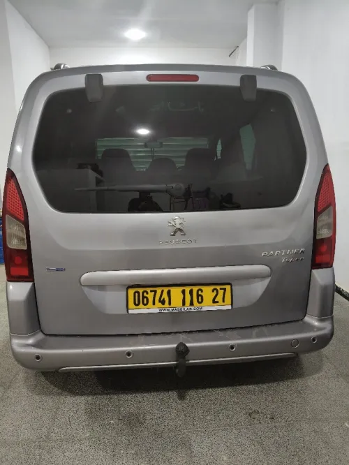 Peugeot Partner 2016 Tepee Allure 