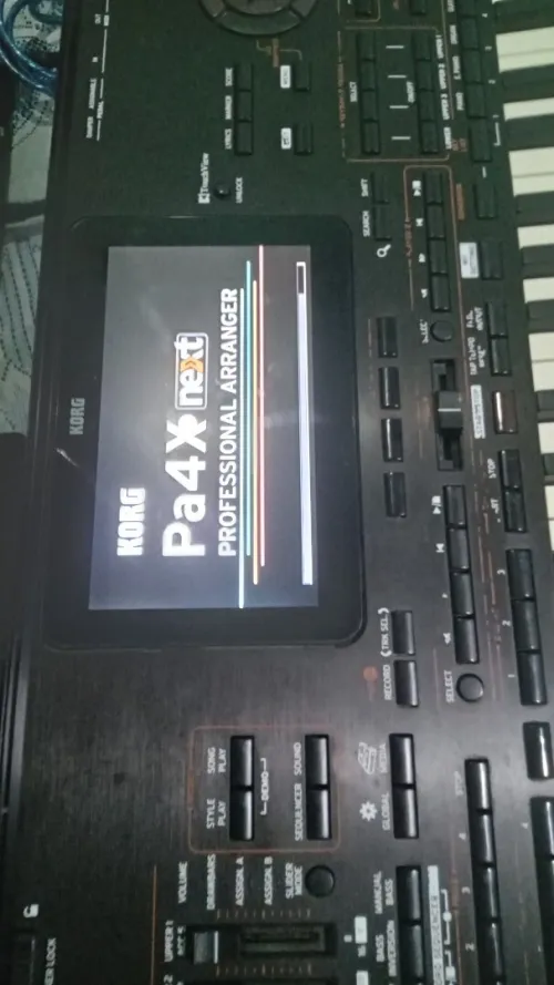 Korg pa4x pa3x très bon état