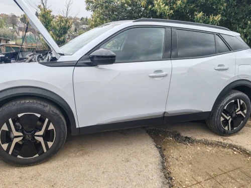 Peugeot 2008 2025 Allure Pack