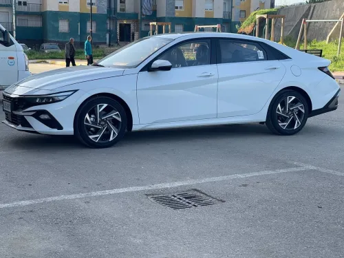 Hyundai Elantra 2026 Glx