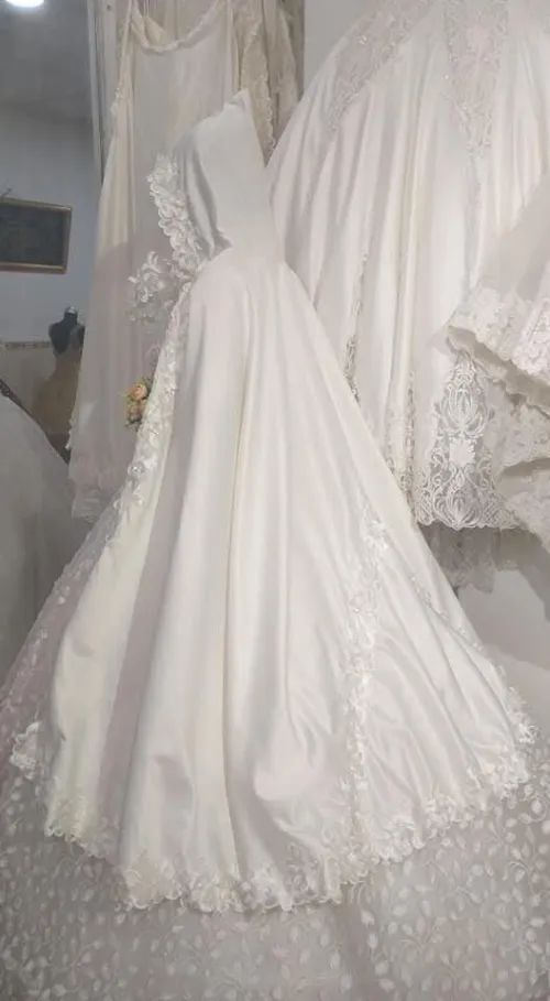 Vente Robes blanches et autres