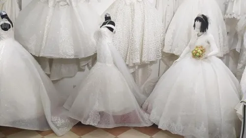 Vente Robes blanches et autres